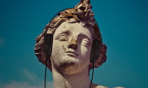 ಪಟ್ಟಣ ಪುರಾಣ – ಮಾಸ್‌ಡ್ರಿಲ್, ಏರೋಬಿಕ್ಸ್ ಮತ್ತು ಎಂಪಿಥ್ರೀ