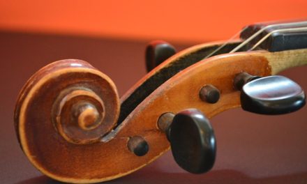 ವಸ್ತಾರೆ  ಪಟ್ಟಣ ಪುರಾಣ-ಚಂದ ಎಂಬುದರ ಮೀಮಾಂಸೆ