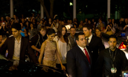 ಸ್ಲಂ ಡಾಗಿಗೆ ಆಸ್ಕರ್ ಮಳೆ: ಕೆಲವು ಪ್ರಶ್ನೆಗಳು