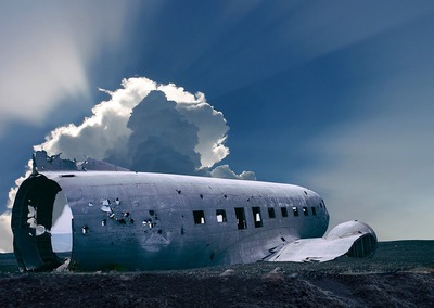 ಬೀಳುವ ವಿಮಾನಗಳ ಕುರಿತು ಪ್ಯಾಪಿಲಾನ್