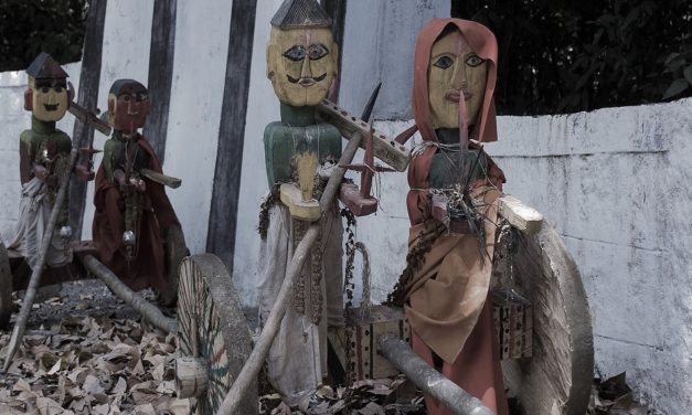 ಉಕದ ಹಾಗಿದ್ದ ನಾನು, ದಕದ ಹಾಗಿದ್ದ ಅವನು: ನಾಗಶ್ರೀ ಅಂಕಣ