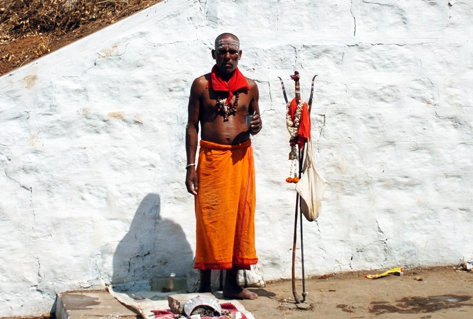 ಕಪ್ಪಡಿಯಲ್ಲಿ ಕಂಡ ಮುಖ: ಅಬ್ದುಲ್ ರಶೀದ್ ಅಂಕಣ