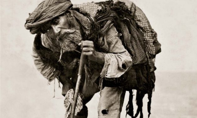 ಅವನೊಬ್ಬ ಹುಚ್ಚ.., ಇನ್ನೊಬ್ಬ ಸಂತ: ಅಬ್ದುಲ್ ರಶೀದ್ ಅಂಕಣ