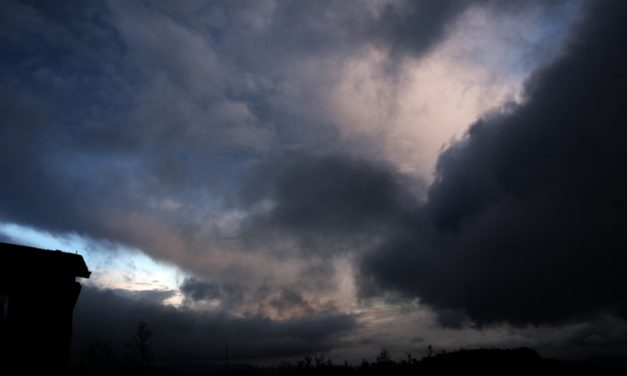 ಗಂಡ ಹೆಂಡತಿ ಮತ್ತು ಮಳೆ: ಅಬ್ದುಲ್ ರಶೀದ್ ಅಂಕಣ