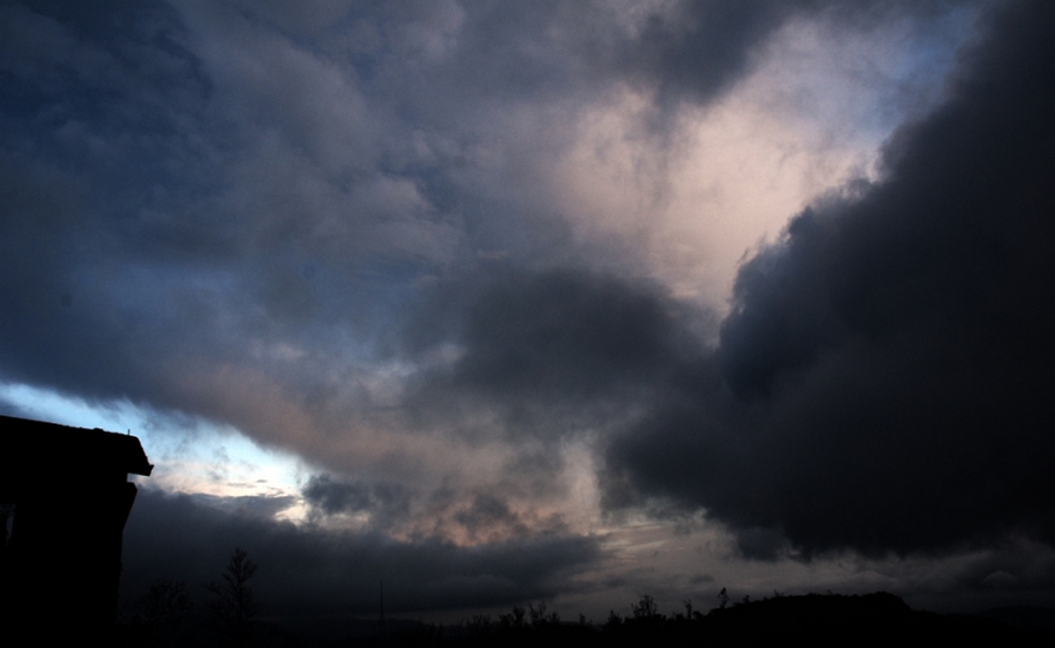 ಗಂಡ ಹೆಂಡತಿ ಮತ್ತು ಮಳೆ: ಅಬ್ದುಲ್ ರಶೀದ್ ಅಂಕಣ
