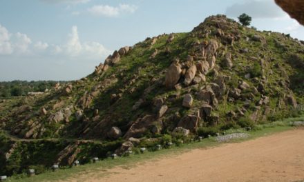 ತಿಕ್ಕಿ ತೊಳೆಯಲು ಓರ್ವಳು ರಕ್ಕಸಿಯಾದರೂ ಇದ್ದಿದ್ದರೆ: ಅಬ್ದುಲ್ ರಶೀದ್ ಅಂಕಣ