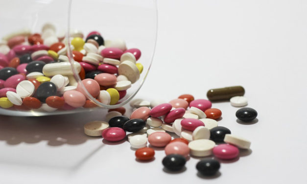 ಇರೋಂವಾ ಒಬ್ಬ ಮಗಾ.. ಅವನೂ ಮೆಡಿಕಲ್ ರೆಪ್ ಇದ್ದಾನ : ಪ್ರಶಾಂತ ಆಡೂರ್ ಅಂಕಣ