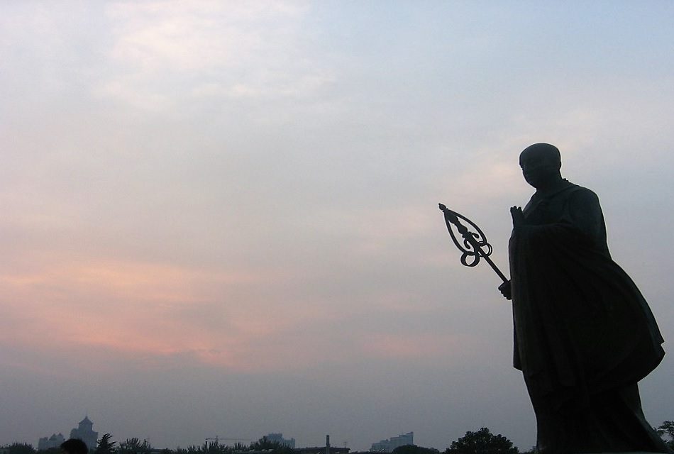 ಪೆಜತ್ತಾಯರು ಬರೆದಿದ್ದ ಹ್ಯೂ ಎನ್ ಸ್ಯಾಂಗ್  ಕಥೆ