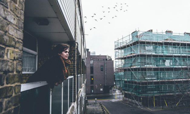 ನೆನಪಿನ ಹೂವರಳಿ ಸಾಂತ್ವನದ ಮಡಿಲಾಗಿ: ಸಿಂಧು ಸಾಗರ ಬರೆಯುವ ಲಾವಂಚ