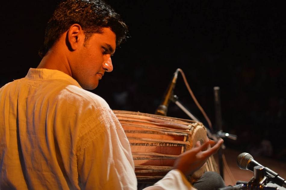 ಆಪ್ಯಾಯಮಾನವಾಗಿರುವ ಭ್ರಮಾಲೋಕದ ಈ ಸುಖ