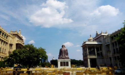 ಅಧಿಕಾರದ ಸೌಧಗಳ ಹಂಗು ತೊರೆದು ಕುಳಿತ ಸಂತ:ರೂಪದರ್ಶಿ ಜಿ. ವೆಂಕಟೇಶ ತೆಗೆದ ದಿನದ ಚಿತ್ರ