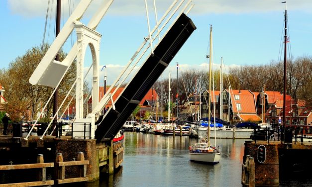 ಸಾವಿರ ಸಾವಿರ ಸೇತುವೆಗಳ ನಗರಿ:ಸೀಮಾ ಅಂಕಣ