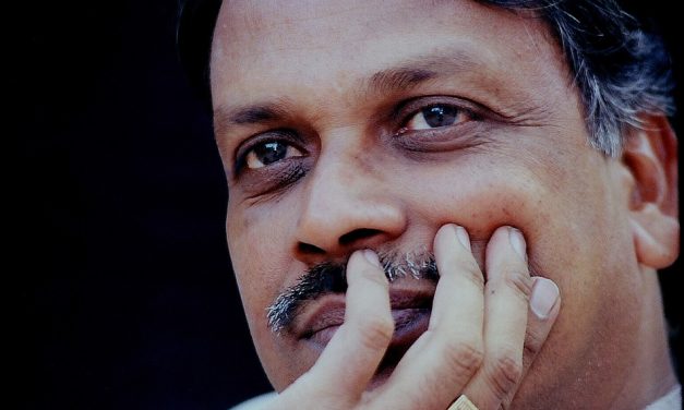 ಪ್ರೀತಿಯ ಕವಿಯ ಹುಟ್ಟುಹಬ್ಬಕ್ಕೆ ಒಂದು ಫೋಟೋ ಶುಭಾಶಯ