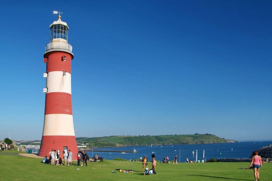 ಹೆಸರುಗಳ ಮಾಯೆ :ಬ್ರಿಟನ್ ಬದುಕಿನ ಕಥನ.