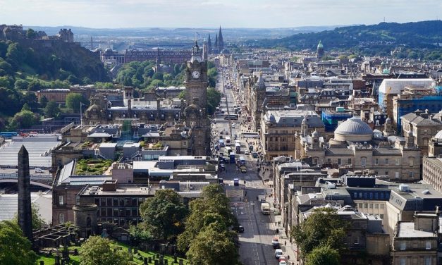 ಬಿಳಿಯ ಬಣ್ಣದಲ್ಲೇ ಎಷ್ಟೊಂದು ಬೆಳ್ಳಗಿನ ಬಣ್ಣಗಳು