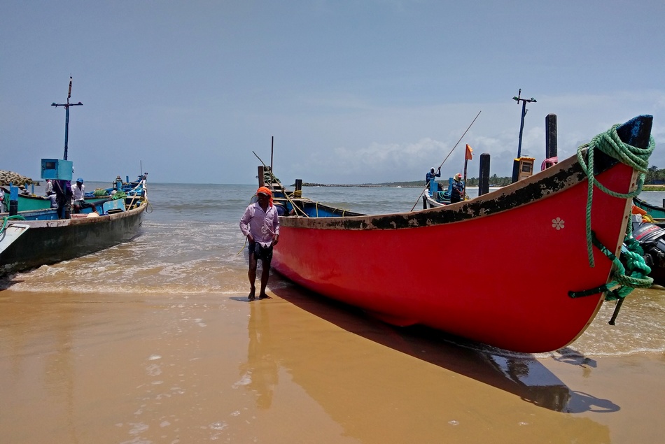 ರಜೆ ಎಂಬ ಸಿರಿತನ ಮತ್ತು ಬಡತನ:ಯೋಗೀಂದ್ರ ಮರವಂತೆ ಅಂಕಣ.