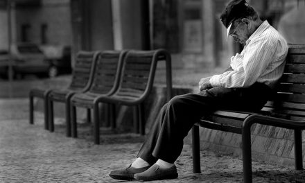 ಸಾವು ಬದುಕೆಂಬ ಹಸಿರು ಹಳದಿ ಎಲೆಗಳು: ಡಾ.ವಿನತೆ ಶರ್ಮ ಅಂಕಣ