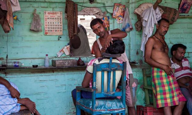 ಕೇಶವಿನ್ಯಾಸ: ಕೆ. ವಿ. ತಿರುಮಲೇಶ್ ಬರಹ