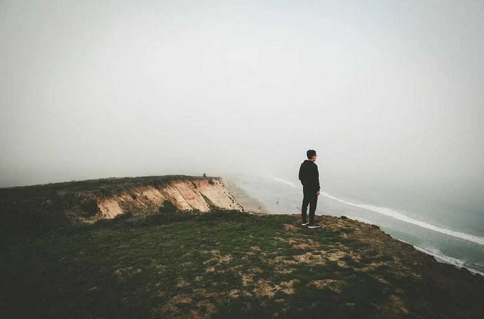 ದೇಸಿ ವಿದ್ಯಾರ್ಥಿಗಳ ವಿದೇಶಿ ಹಾಡುಪಾಡು: ವಿನತೆ ಶರ್ಮಾ ಅಂಕಣ