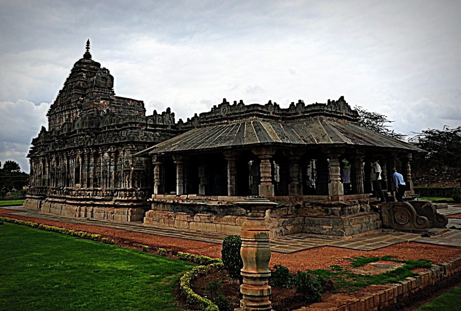 ಲಕ್ಕುಂಡಿಯ ಬ್ರಹ್ಮಜಿನಾಲಯ: ಟಿ.ಎಸ್. ಗೋಪಾಲ್  ಬರೆಯುವ ದೇಗುಲಗಳ ಸರಣಿ