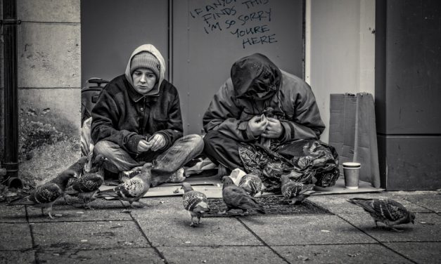 ನಿರಾಸೆಗಳ ನಡುವಿನ ಆಶಾದಾಯಕ ವೃತ್ತಾಂತ: ಯೋಗೀಂದ್ರ ಮರವಂತೆ ಅಂಕಣ