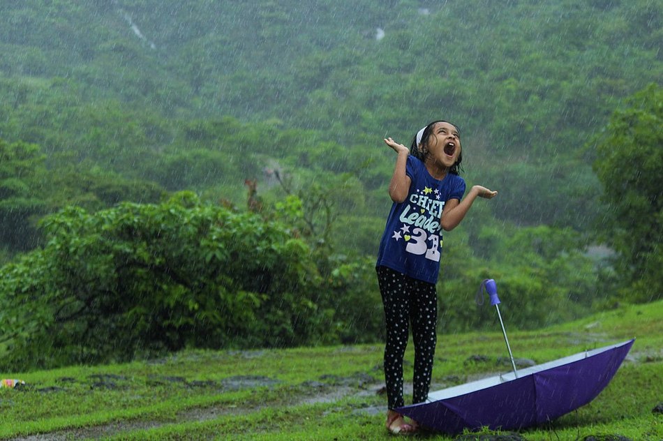 ಬಾಲ್ಯವೆನ್ನುವ ರಾತ್ರಿರಾಣಿಯ ಪರಿಮಳ