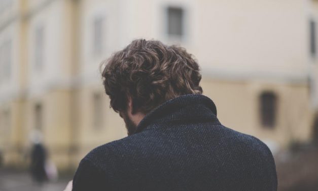 ಅಂಗಾಲಿಗೆ ಕೆಂಡವನ್ನೆ ಕಟ್ಟಿಕೊಂಡ ಕಾಲು…