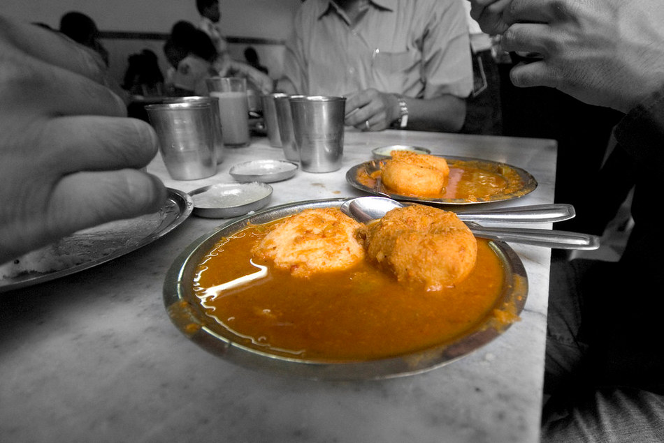 ‘ಬಿರಿಯಾನಿ’ ನಾಡಲ್ಲಿ ಇಡ್ಲಿ ಸಾಂಬಾರಿನ ಹುಡುಕಾಟ