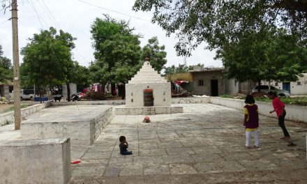 ಅಜ್ಜಿಯೀಗ ಅಗಸಿ ಬಾಗಿಲ ದಾಟಿರಬಹುದೆ?