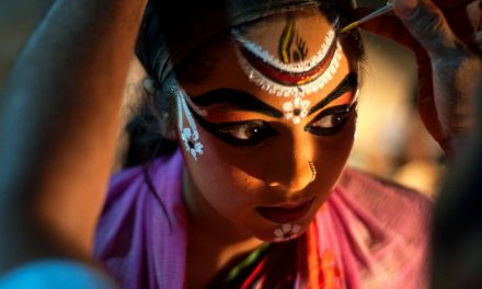 ಪ್ರದರ್ಶನ ಕಲೆಗಳಲ್ಲಿ ಸ್ತ್ರೀಯರ ಸ್ಥಾನ