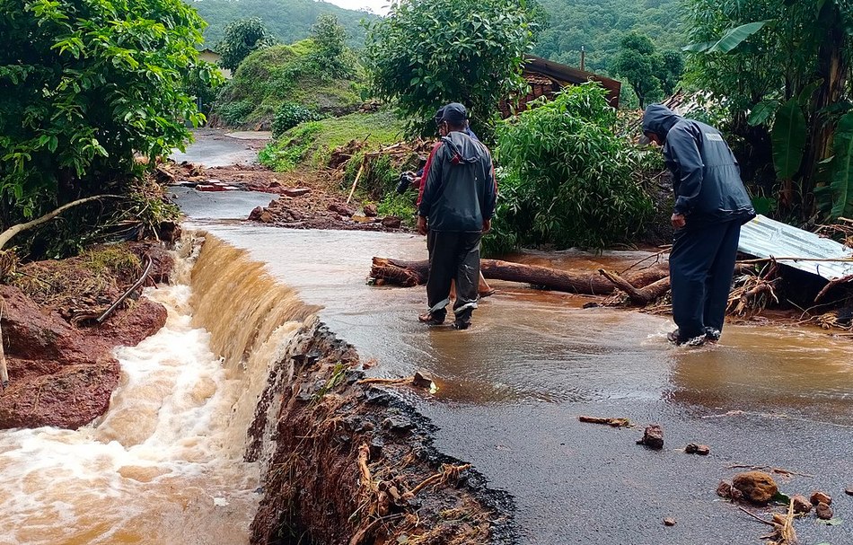 ಎರಡು ದಿನಗಳ ನಂತರ ಮಕ್ಕಳನ್ನು ನೋಡಿದ ಪಾಲಕರ ಕಣ್ಣು ತುಂಬಿತು