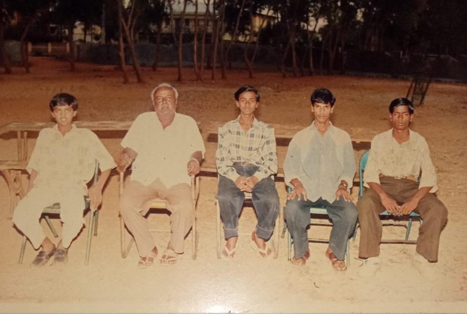 ಚಿತ್ರಾನ್ನದಲ್ಲಿ ಕಡ್ಳೆ ಬೀಜಕ್ಕಾಗಿ ಹೋರಾಟ