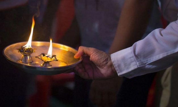 ಗೌಜು ಗದ್ದಲಗಳ ಶ್ರುತಿ ಬದಲಾಗಿದೆ ನೋಡಿ