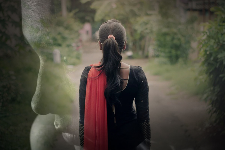 ‘ಕೈ ಮದ್ದು’ ಹಾಕುವವರ ಮಧ್ಯೆ..