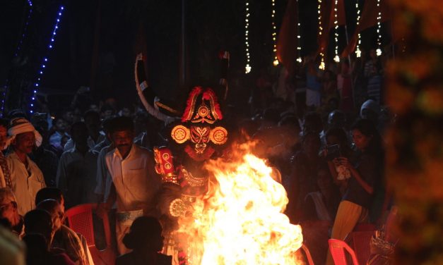 ಪ್ರೇಯಸಿ ವಿಷವುಣಿಸುತ್ತಾಳೆ ಎಂದು ಅಳುವ ಆ ಪುಟ್ಟ ಪೋರ