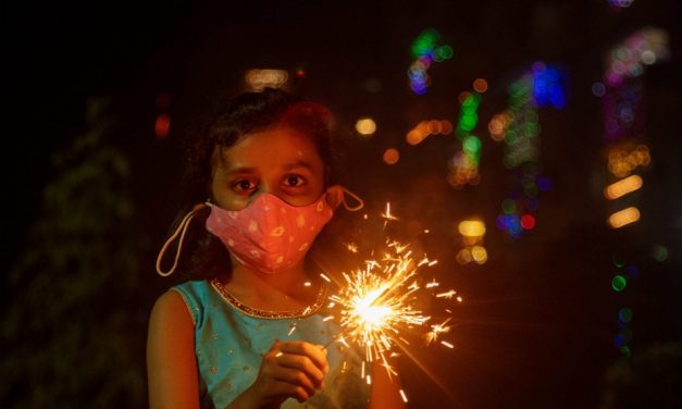 ಹಬ್ಬಗಳಿರಬೇಕು… ಬದುಕನ್ನು ಸವಿಯಲು