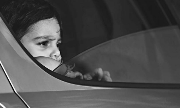 ಊರು ಬಿಟ್ಟವರ ಹಾಡುಪಾಡು