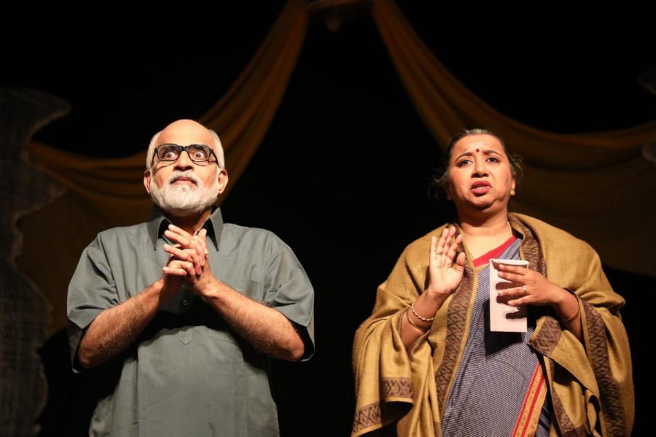 ನಾಟಕವೆಂದರೆ ಶೃತಿಗೆ ಅಣಿಗೊಳಿಸಿದ ವೀಣೆಯಂತೆ