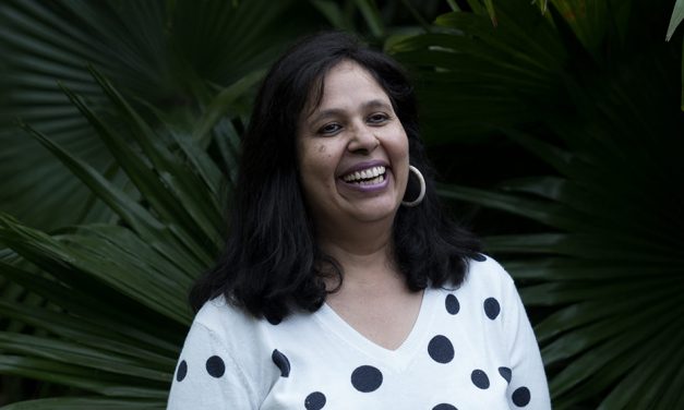 ಸಾಸಿವೆ ತಂದವಳ ಅಕ್ಷರಗಳಲ್ಲಿ ಕಂಡ ಜೀವಚೈತನ್ಯ