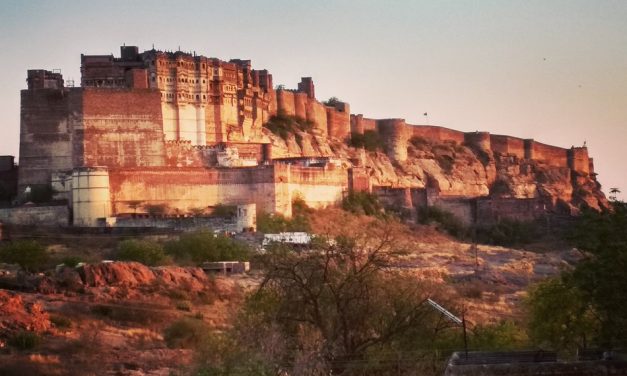 ನೆತ್ತರ ಇತಿಹಾಸ ಕೇಳಿ, ಕೈಬಿಟ್ಟ ಬಳೆಗಳು