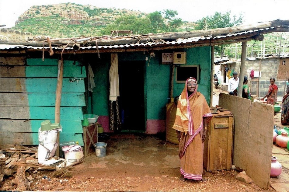 ಜೀವನ ರೂಪಿಸಿಕೊಳ್ಳುವ ನಿರೀಕ್ಷೆಯಲ್ಲಿ ಕೆಲವು ಮಾತುಗಳು