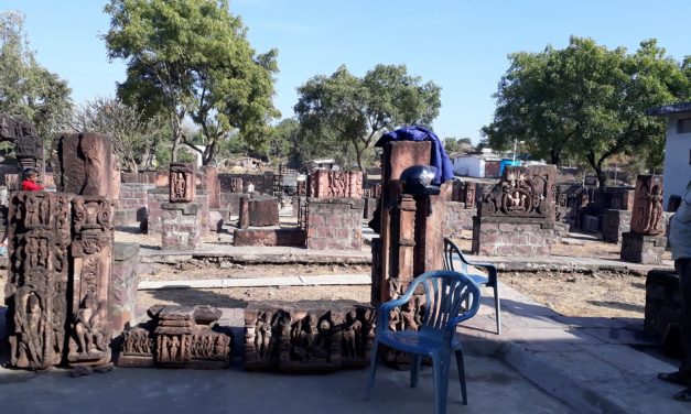 ಸದ್ದಿಲ್ಲದೆ ಕಾಣೆಯಾಗುವ ನಾಡಿನ ಶಿಲ್ಪ ಸಂಪತ್ತು