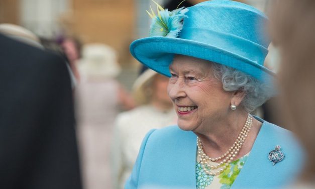 ಬದಲಾದ ಜಗದಲ್ಲಿ ಕದಲದೆ ನಿಂತಿದ್ದ ರಾಣಿ