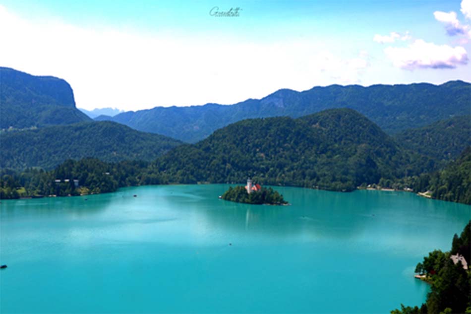 ಸಾಟಿಯಿಲ್ಲದ ಸ್ಲೊವೇನಿಯಾ ಲೇಕ್ ಬ್ಲಡ್