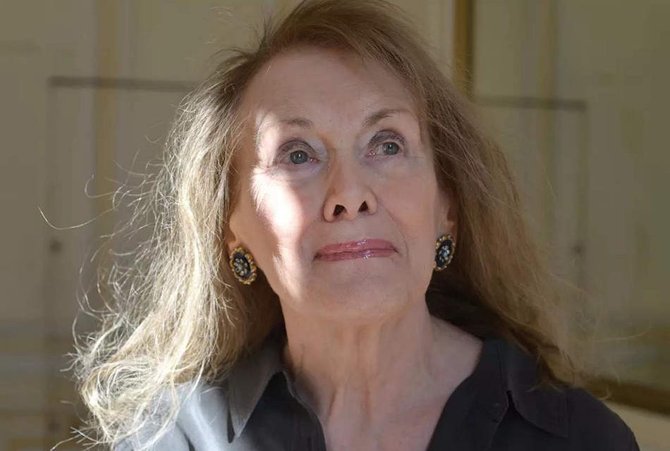 ಅನುಭವ ಬುತ್ತಿಯನ್ನು ಅಕ್ಷರವಾಗಿಸಿದ ಲೇಖಕಿ ಅರ್ನಾಕ್ಸ್‌