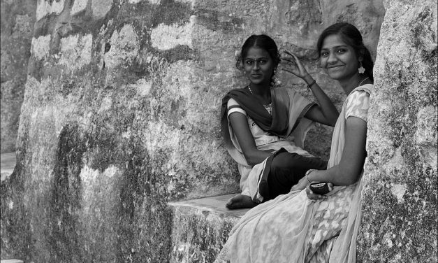 ಎಲ್ಲರೊಳಗೊಂದಾಗುವ ಕಲೆಯ ಕಲಿಯುತಾ….