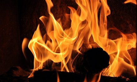 ಬೆಂಕಿಯ ಮಳೆ