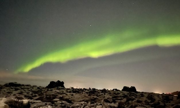 ಅರೋರಾ ಬೋರಿಯಾಲಿಸ್: ನರ್ತಿಸುವ ಬೆಳಕಿನ ನೂರೆಂಟು ಮೋಹಕ ರೂಪ