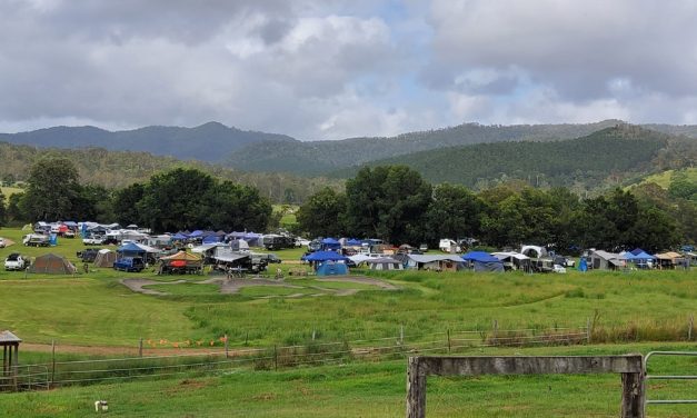 ಆಸ್ಟ್ರೇಲಿಯನ್ ಕ್ಯಾಂಪಿಂಗ್ ಕಥಾನಕಗಳು: ಭಾಗ ಒಂದು