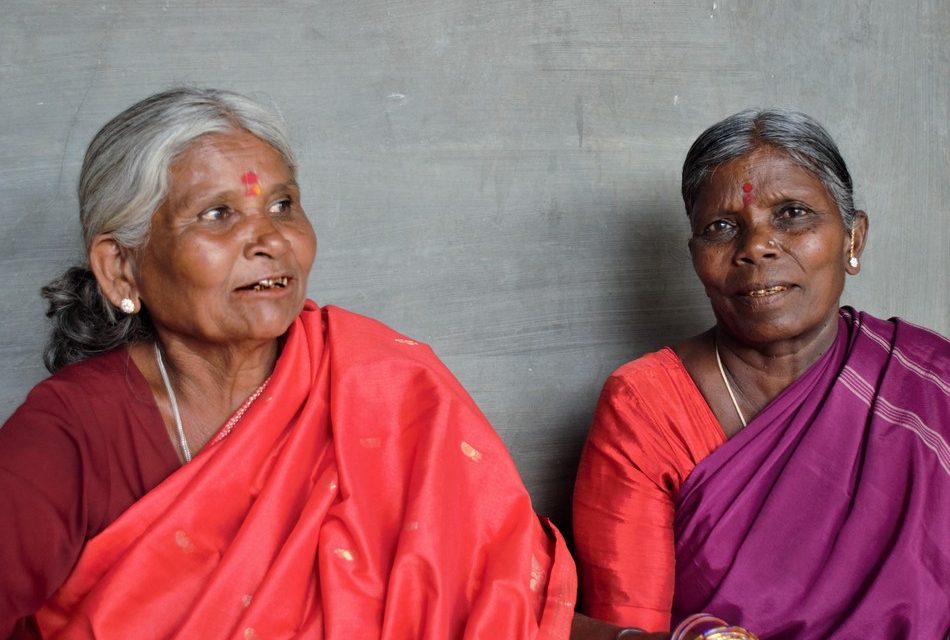 ಆಚೆ ಕೇರಿಯ ಭಾಗ್ಯಮ್ಮ ಮತ್ತು ಈಚೆ ಕೇರಿಯ ದೇವಮ್ಮ